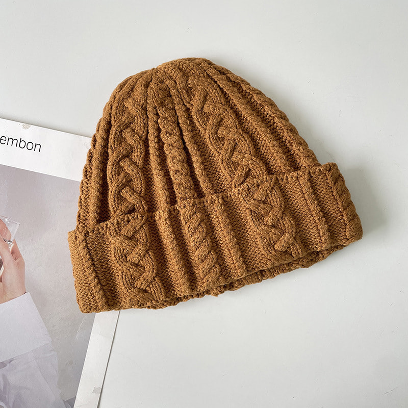 H00073 Cappello lavorato a maglia per adulti con motivo retrò twist